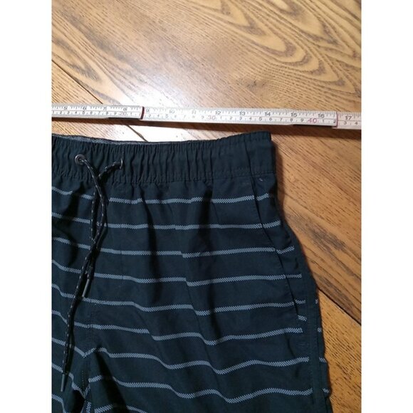 BILLABONG Shorts Mens SMALL BLACK STRIPPED  Preowned Swim ? Summer Spring Beach - Picture 5 of 8